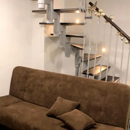 Sweet Getaway Loft - New, Central&parking Appartement